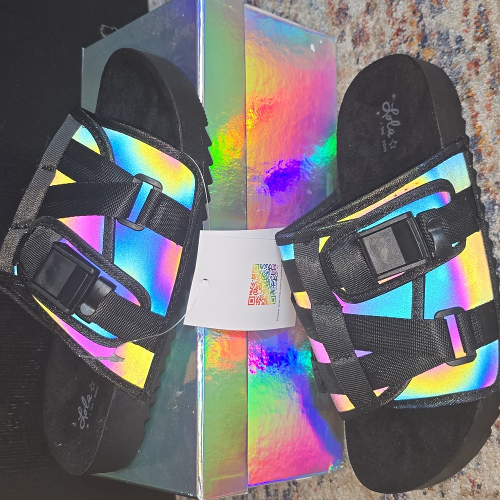 Lola + The Boys Holographic Kids Sandals with Black Buckles Size 6/ 37/4.5 Youth